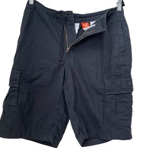 Nike Men's Black Cargo Short Size:‎ M